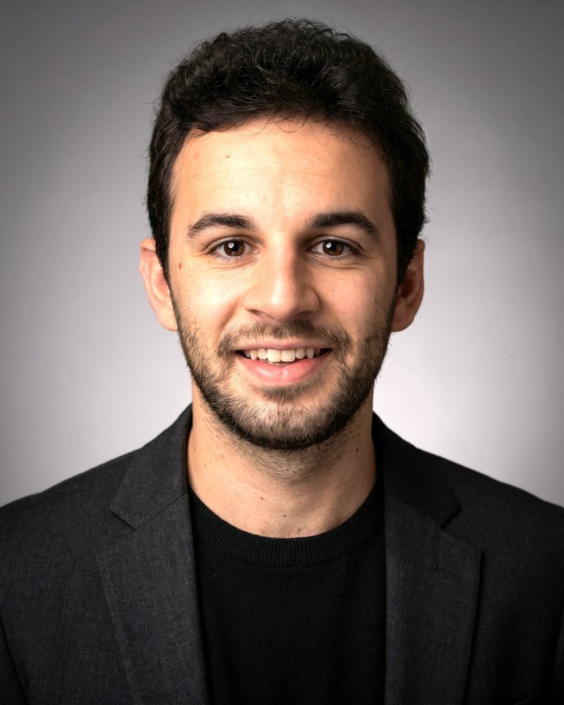 Andre Costa, founder and designer of Loomwest